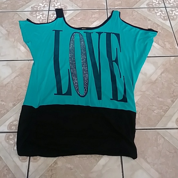 mana Tops - 3 for $25  Mana Love top